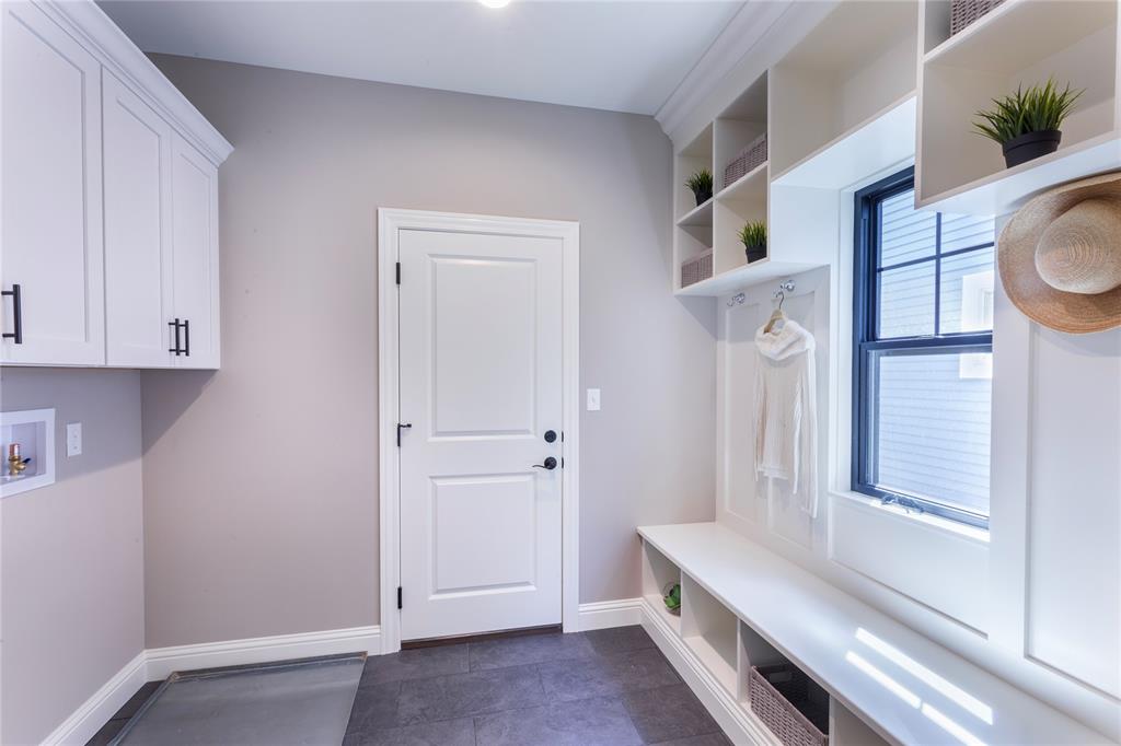 Manhattan Heights - Residential