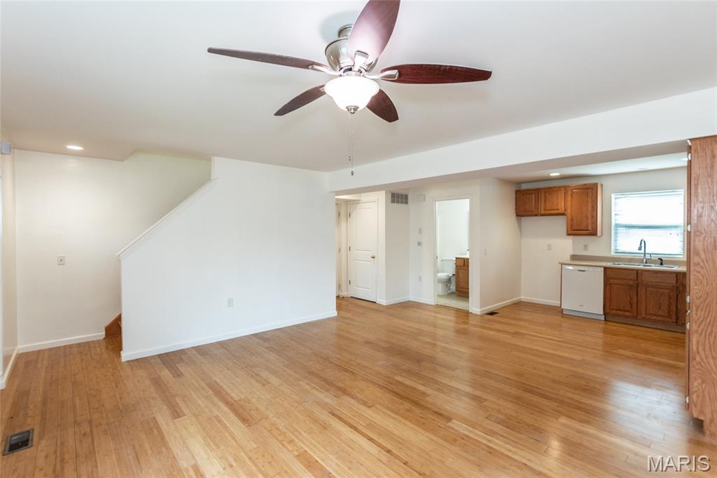 Shaws Lafayette Ave - Residential