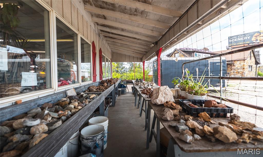 n/a - Commercial Sale