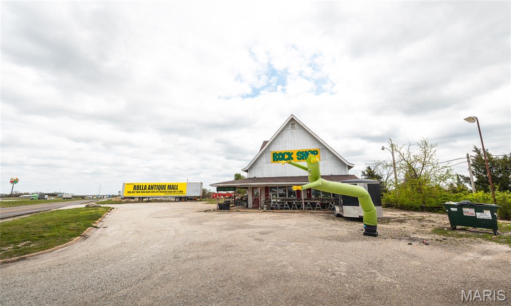 n/a - Commercial Sale