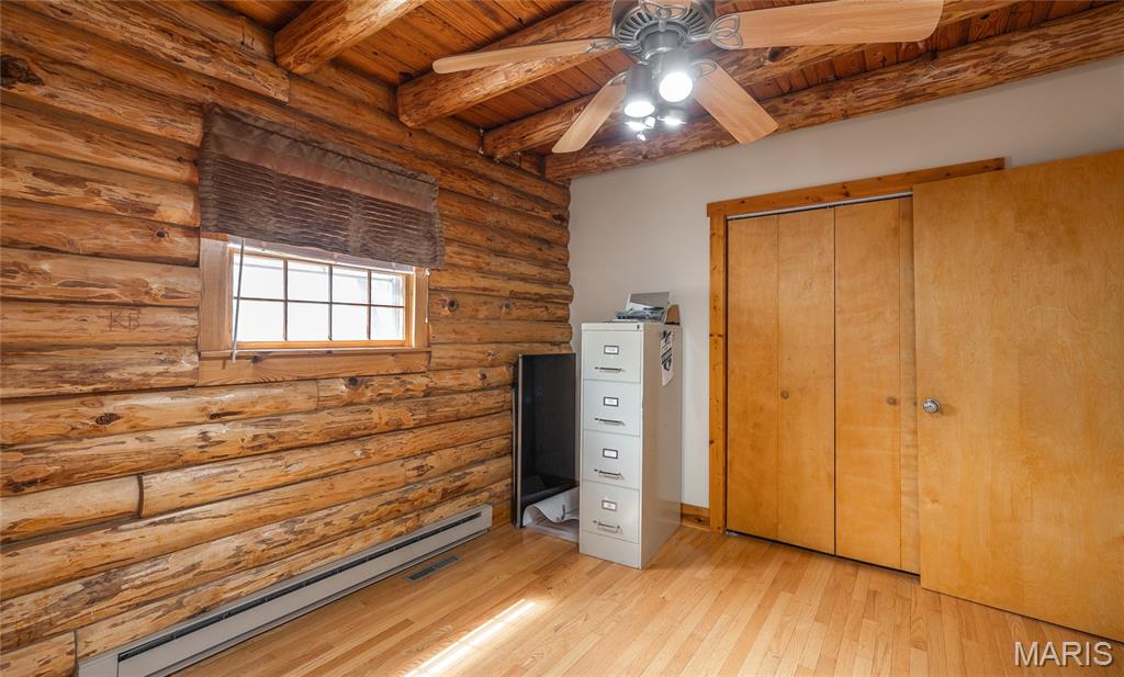 n/a - Commercial Sale