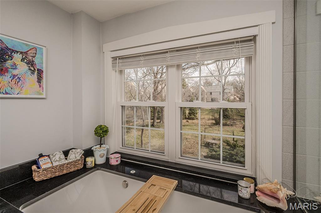 East Linden Condo Ph I - Residential