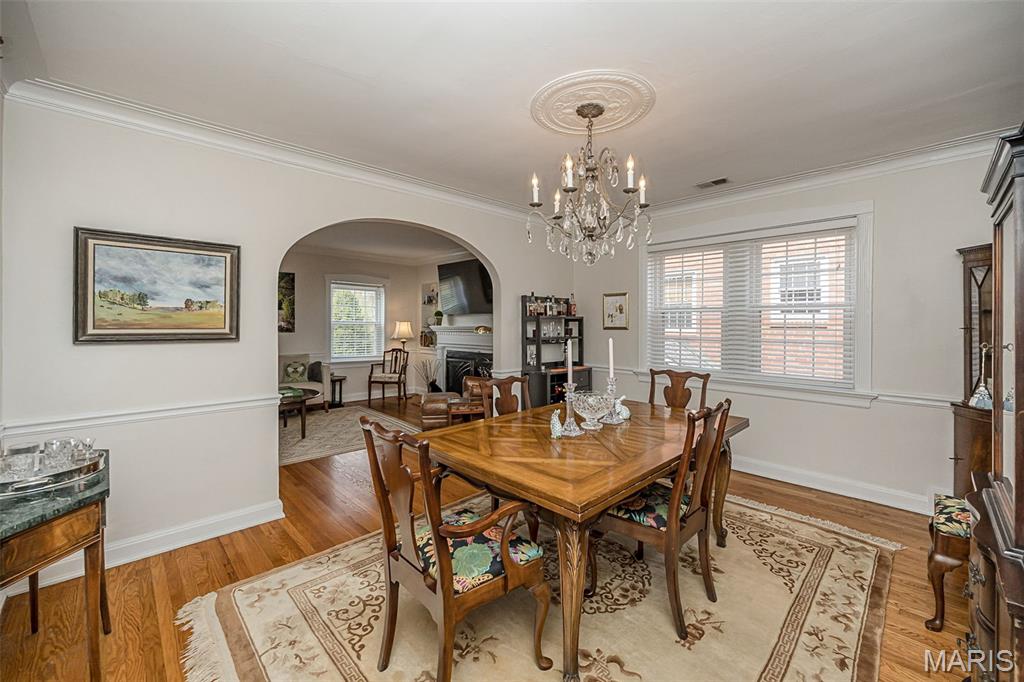 East Linden Condo Ph I - Residential