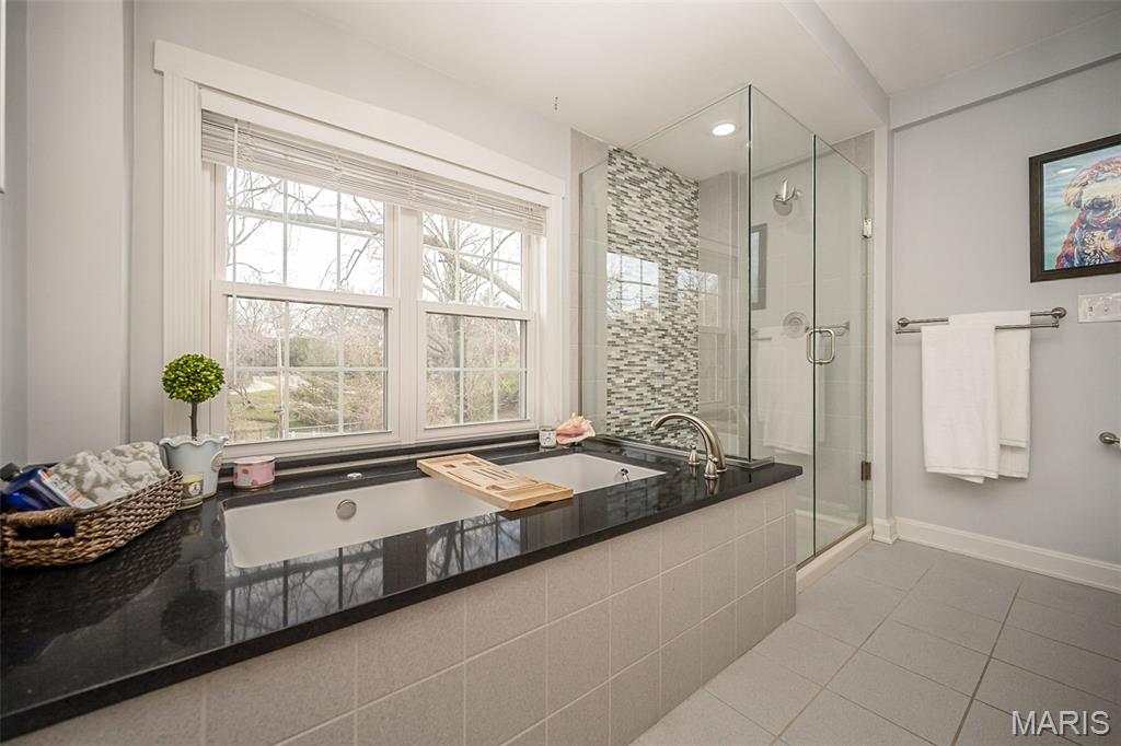 East Linden Condo Ph I - Residential