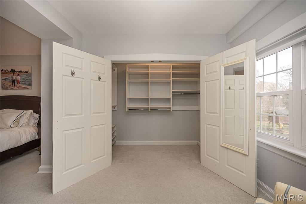 East Linden Condo Ph I - Residential