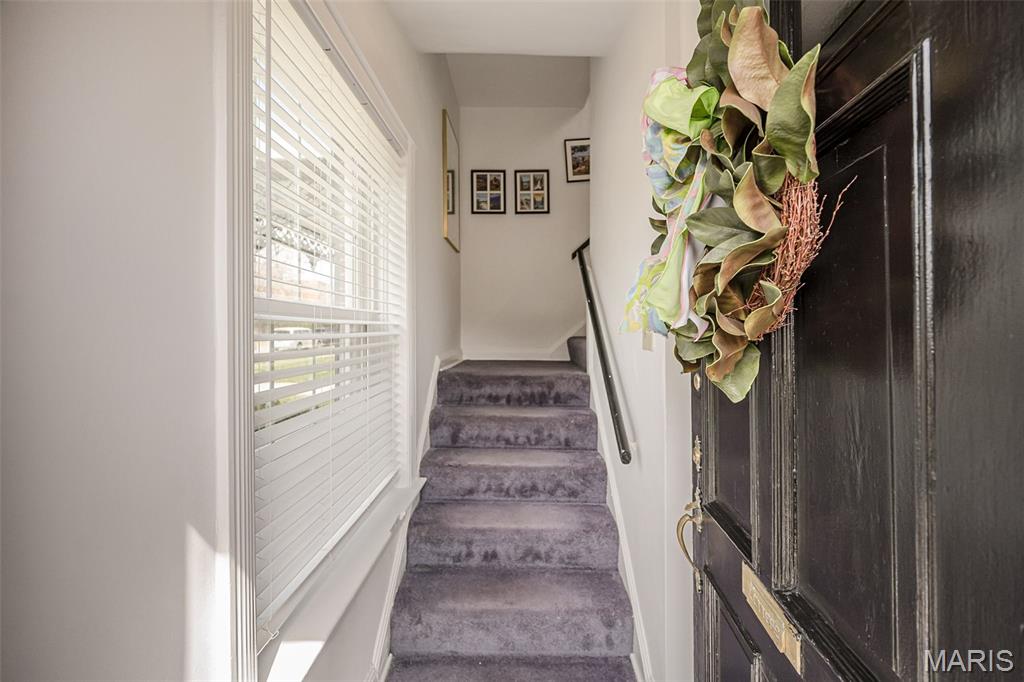 East Linden Condo Ph I - Residential