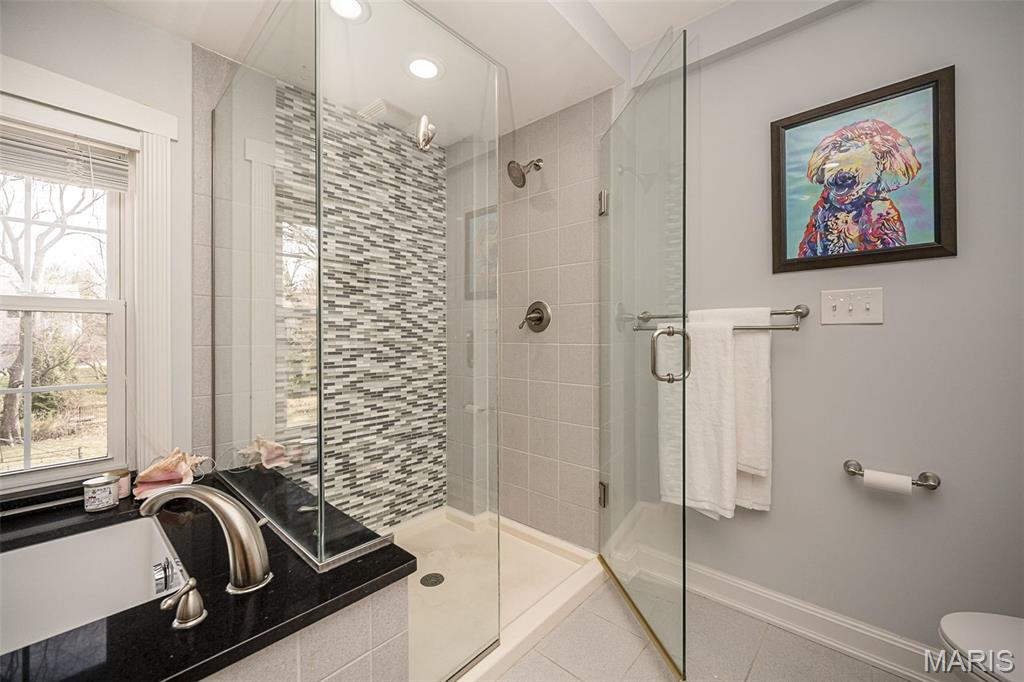 East Linden Condo Ph I - Residential