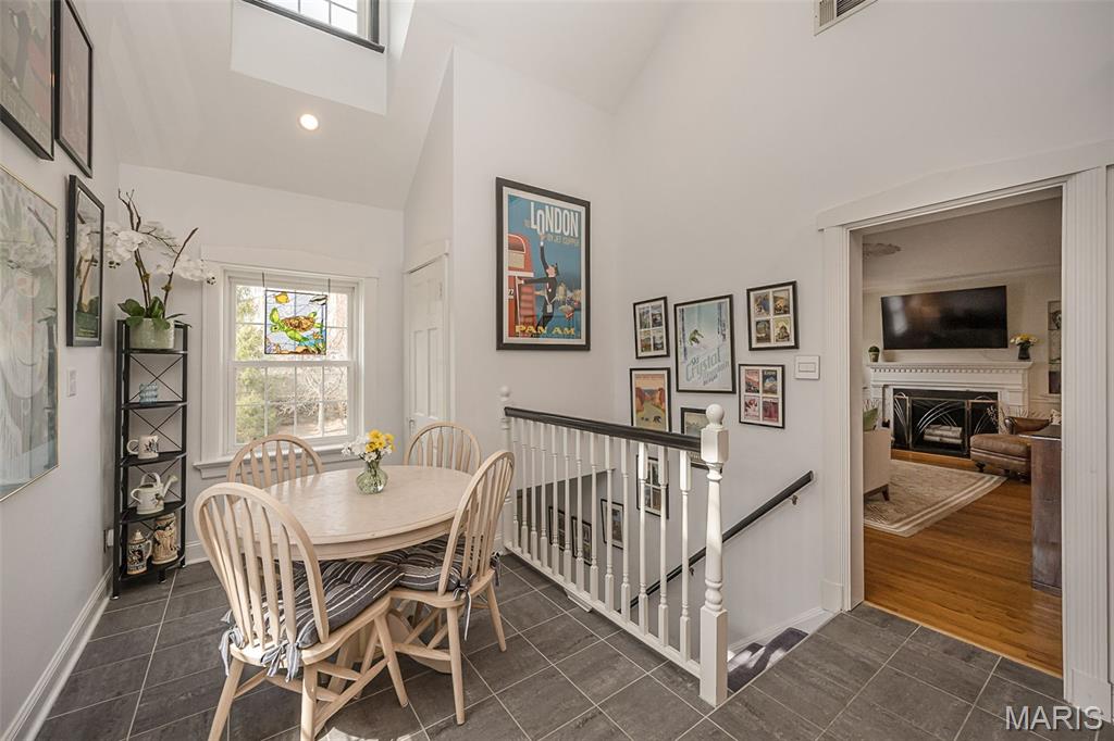 East Linden Condo Ph I - Residential