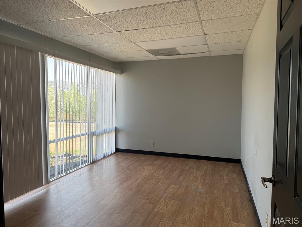 none - Commercial Lease