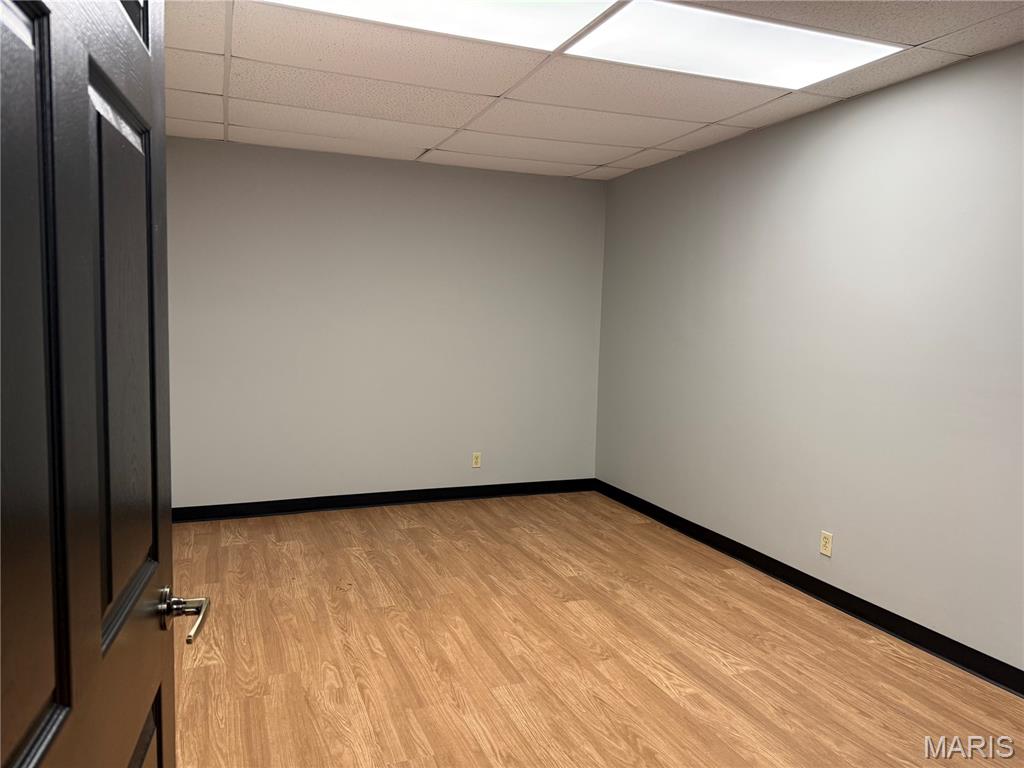 none - Commercial Lease