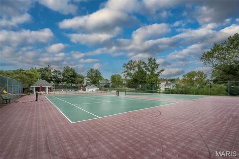 Tiny photo for 16566 Victoria Crossing Drive #C, Wildwood, MO 63040 (MLS # 25070001)