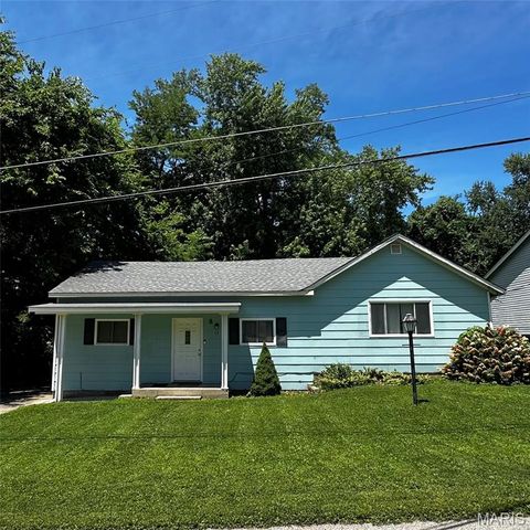 Photo of 12 Valley Road, St Charles, MO 63303 (MLS # 26038639)