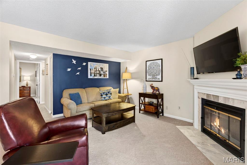 Brentwood Forest Condo Ph Eight - Residential