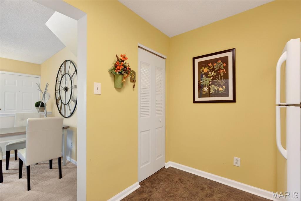 Brentwood Forest Condo Ph Eight - Residential