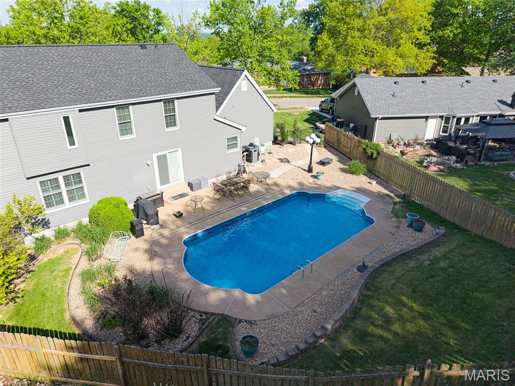 Pointe South 2 - Residential