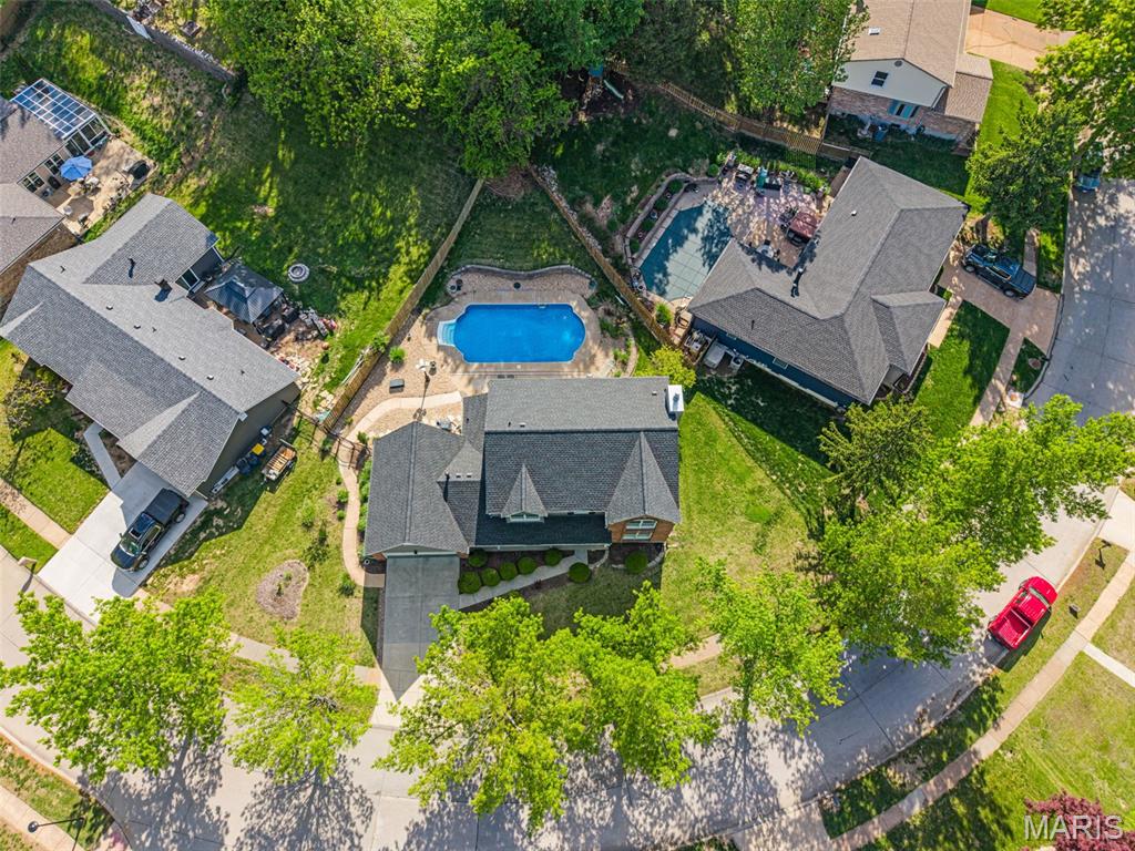 Pointe South 2 - Residential