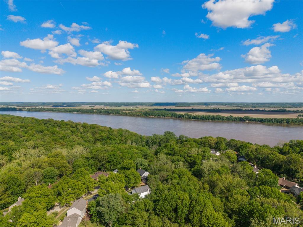 Pointe South 2 - Residential