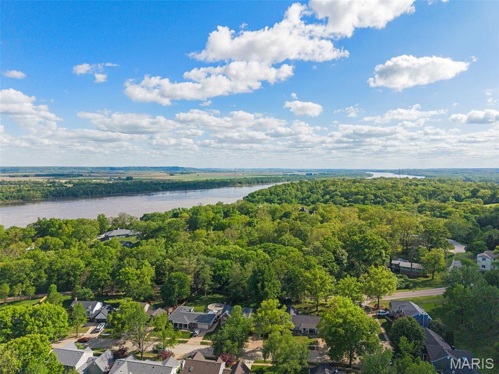 Pointe South 2 - Residential