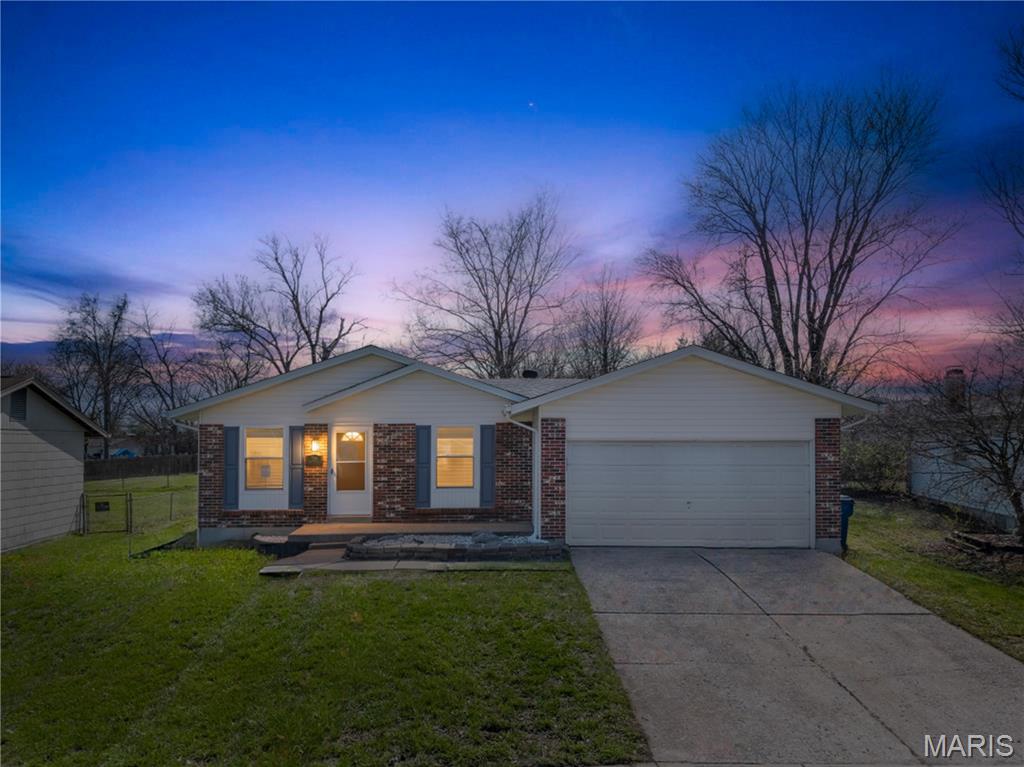 Boardwalk Three Sec Of Mayer - Residential