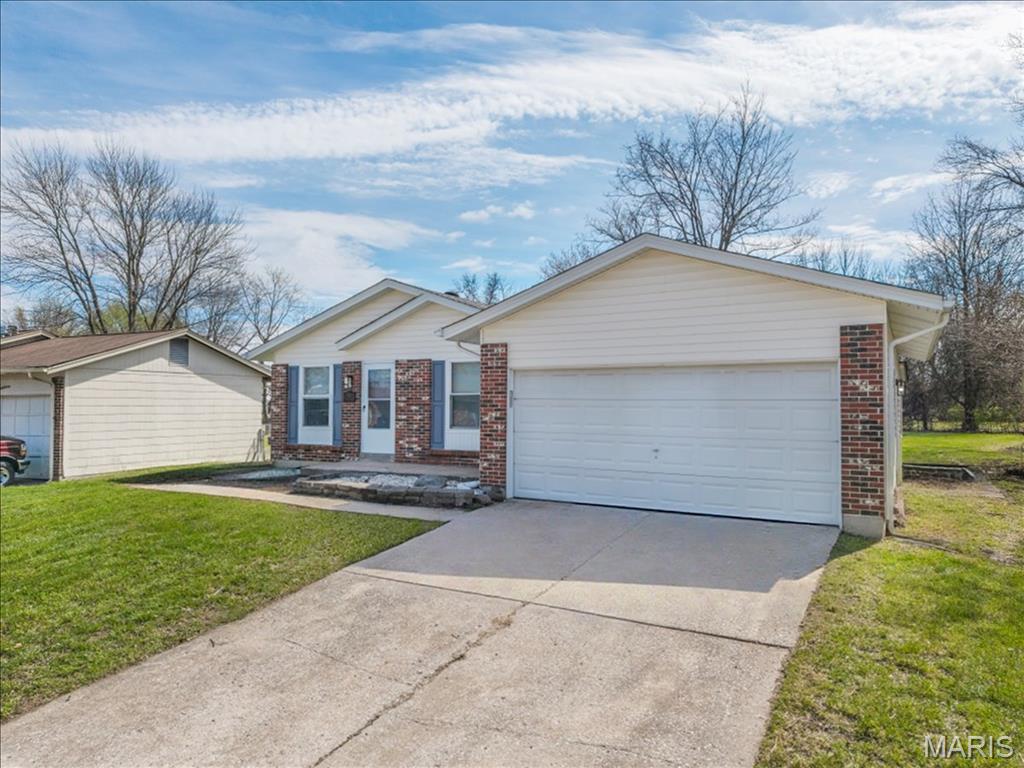 Boardwalk Three Sec Of Mayer - Residential