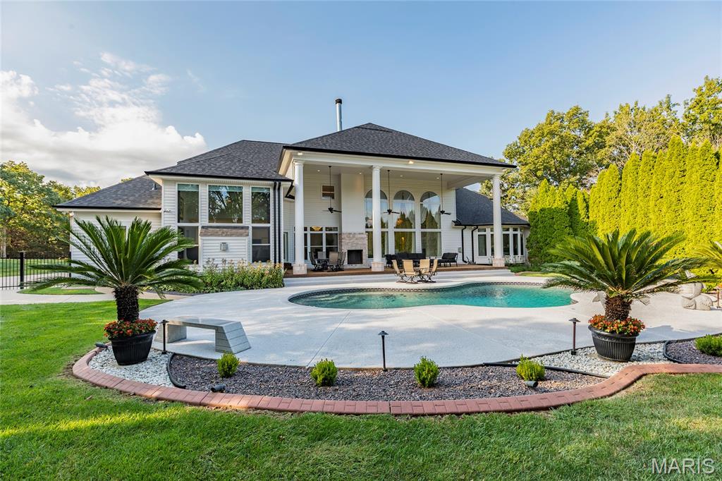 Topping Pointe Estates - Residential