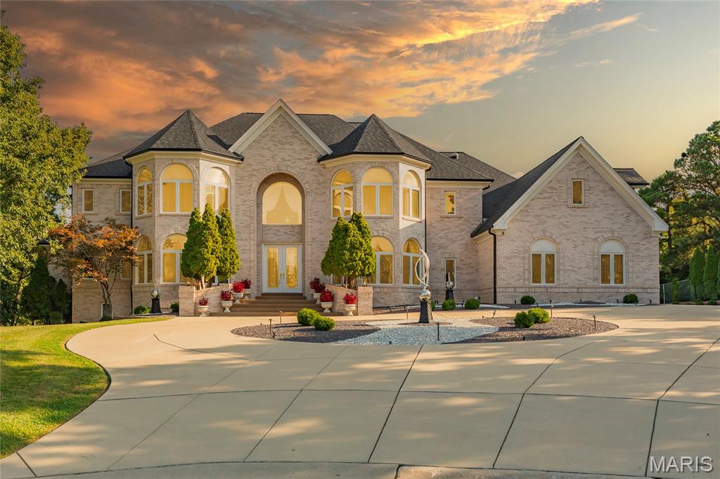 Topping Pointe Estates - Residential