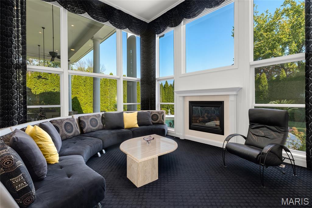 Topping Pointe Estates - Residential