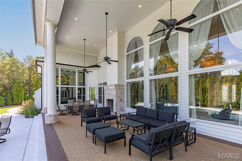 Topping Pointe Estates - Residential