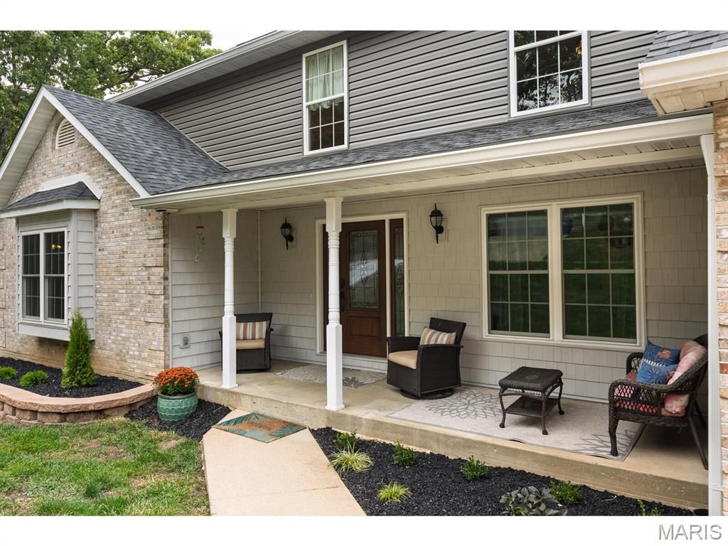 Photo of 10104 Lake Ridge Court, Hillsboro, MO 63050 (MLS # 25070847)