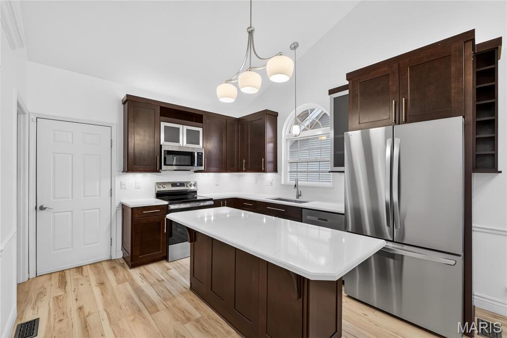 Wellesley Place - Residential