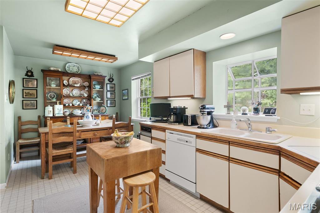 Oakleigh - Residential