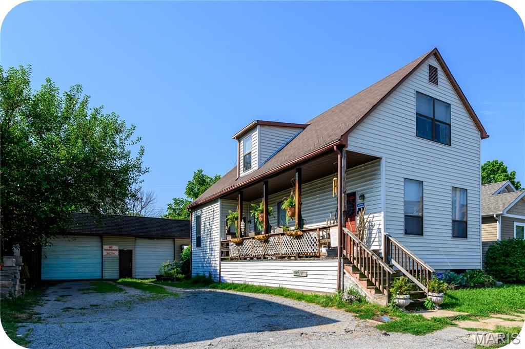 Photo of 3716 Tholozan Avenue, St Louis, MO 63116 (MLS # 26024476)