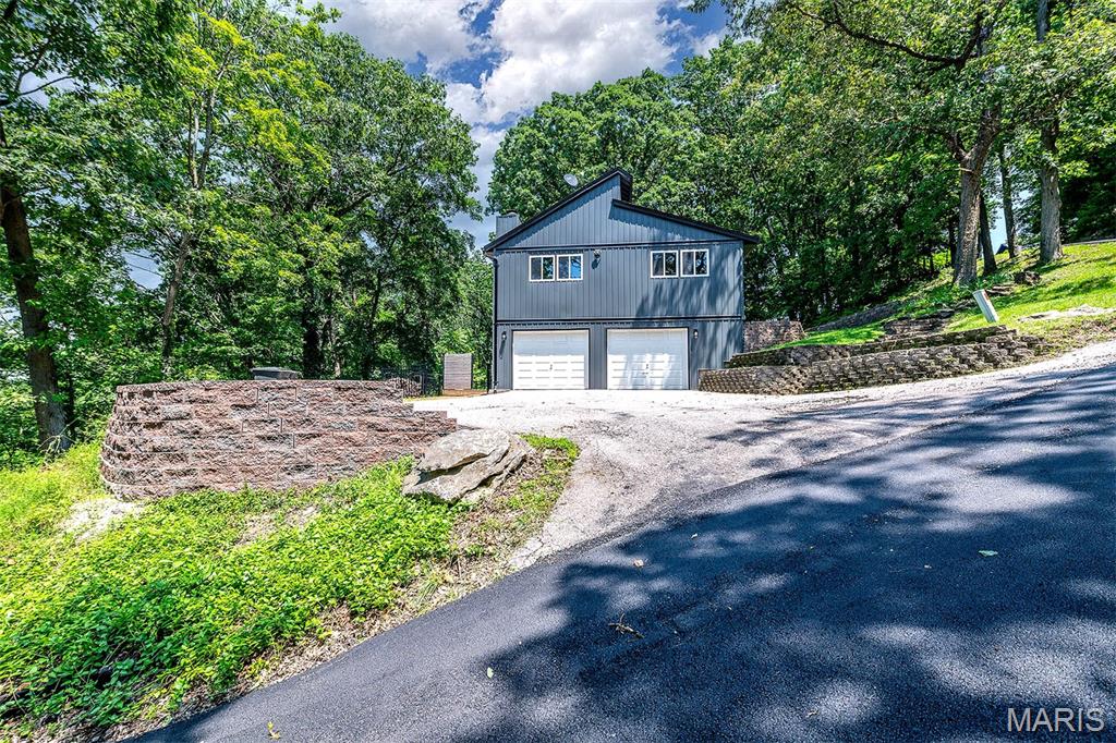 7171 Whippoorwill Hill Drive