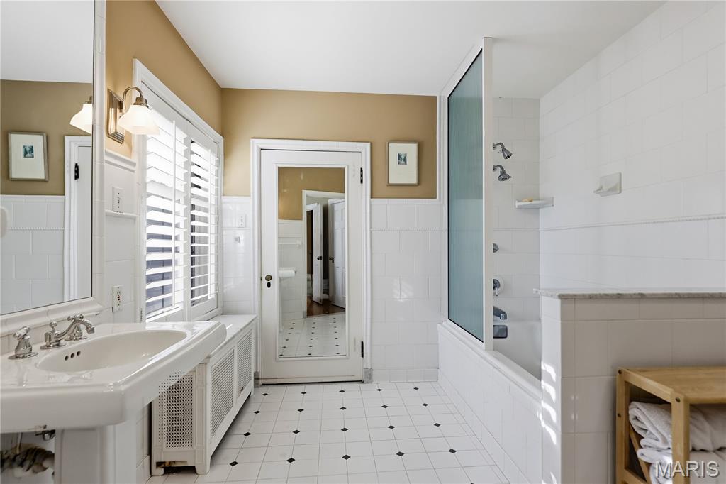 Carrswold - Residential