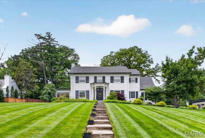 465 Sherwood Drive