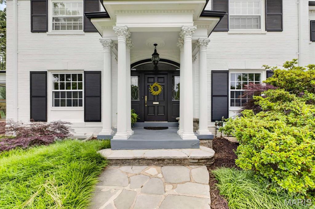 465 Sherwood Drive
