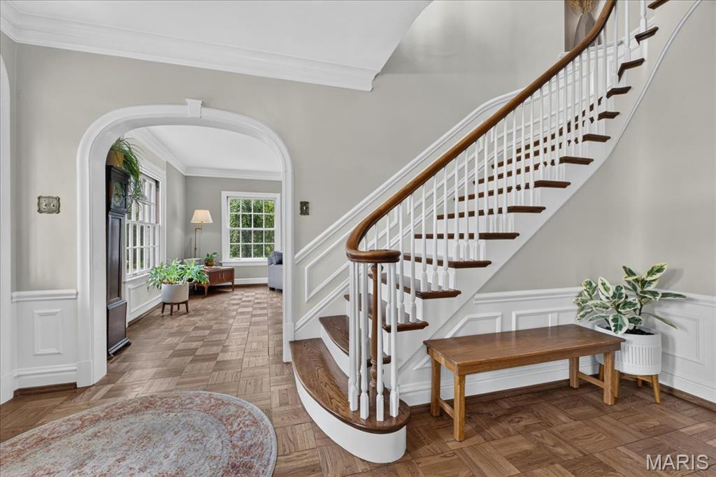 465 Sherwood Drive