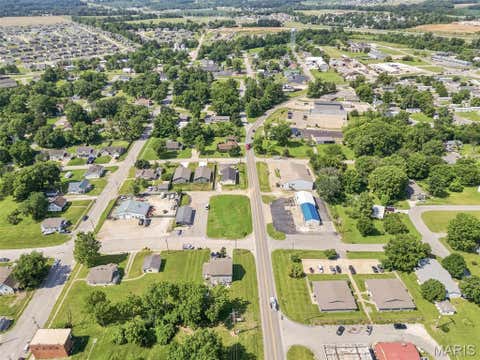 Tiny photo for 160 W 3rd Street, Moscow Mills, MO 63362 (MLS # 26041311)
