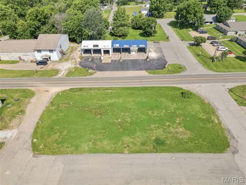 Tiny photo for 160 W 3rd Street, Moscow Mills, MO 63362 (MLS # 26041311)