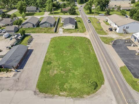 Tiny photo for 160 W 3rd Street, Moscow Mills, MO 63362 (MLS # 26041311)