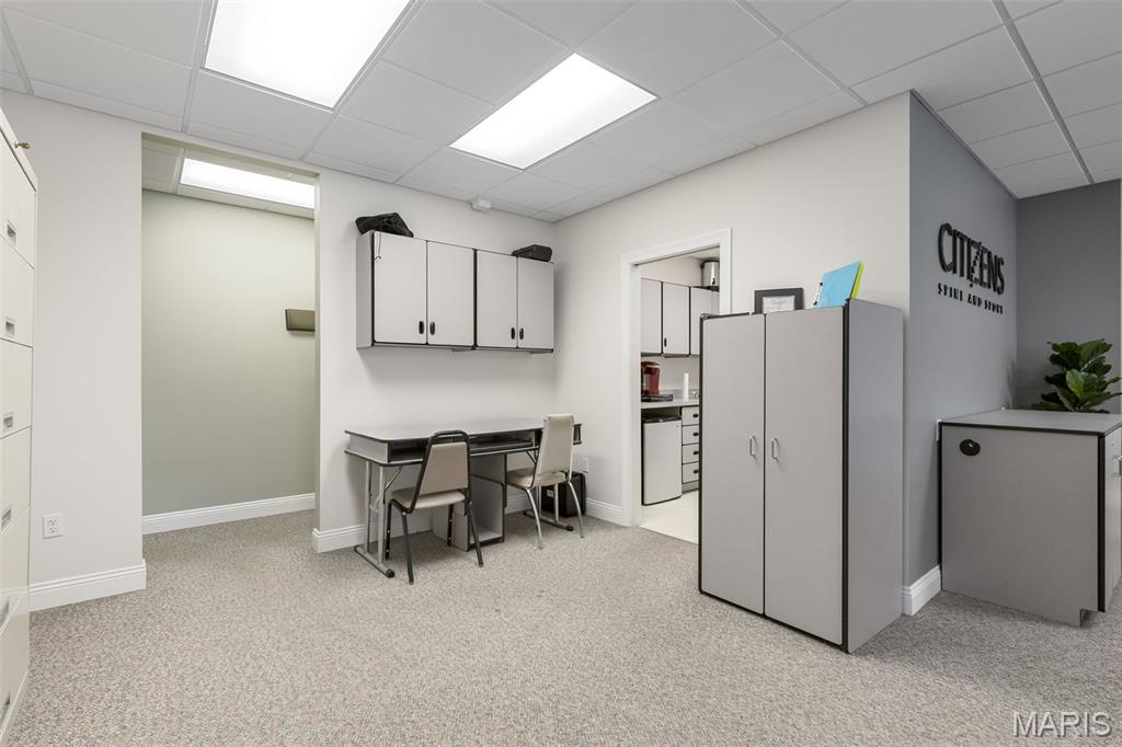 Grishams Sub - Commercial Sale