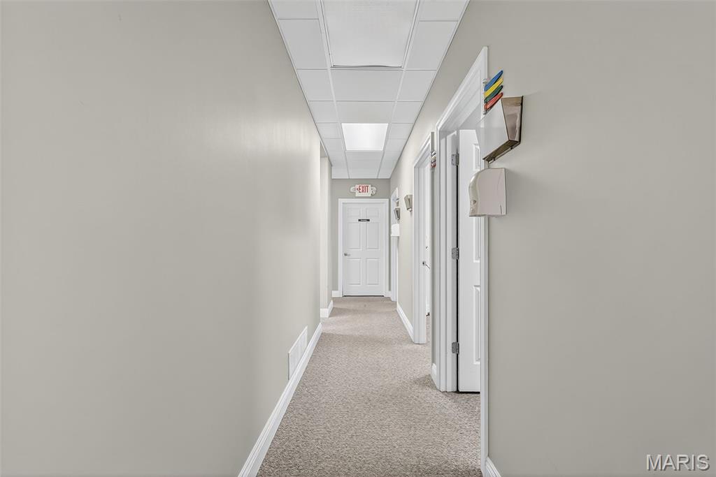 Grishams Sub - Commercial Sale