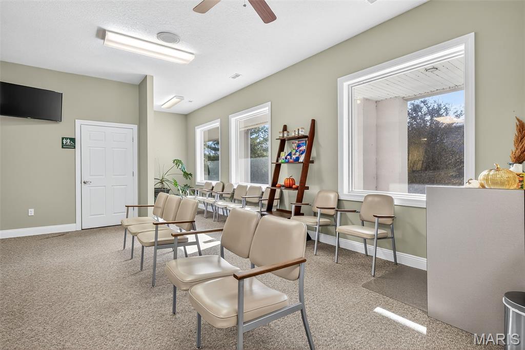 Grishams Sub - Commercial Sale