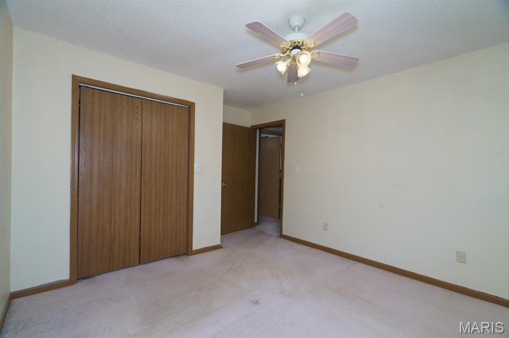 Ray Oak Estates - Residential