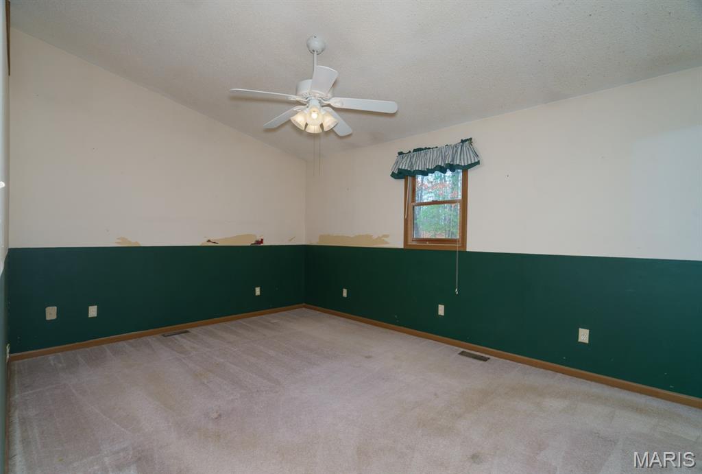 Ray Oak Estates - Residential