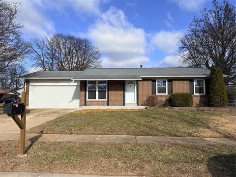 1577 Boardwalk Avenue Florissant MO 63031