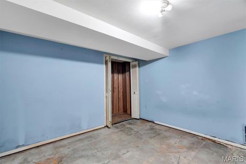 Tiny photo for 425 Bush Drive, Ballwin, MO 63021 (MLS # 26026864)