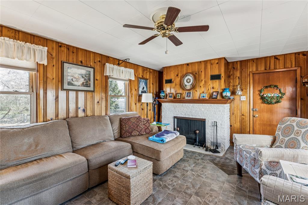 Charbonier Acres - Residential