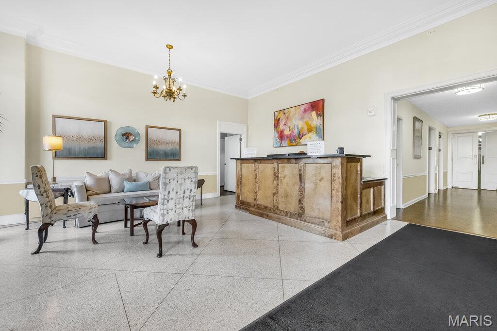 Hanley Towers Apts Condo - Residential