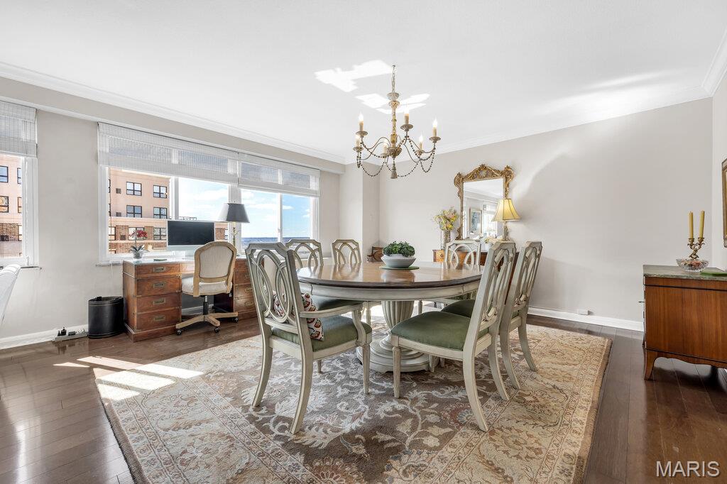 Hanley Towers Apts Condo - Residential